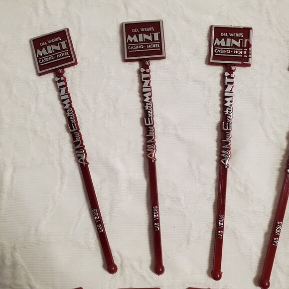 Vintage Las Vegas Mint Cocktail Swizzle Stir Sticks Set 10 Plastic Del Webb New - Picture 7 of 9